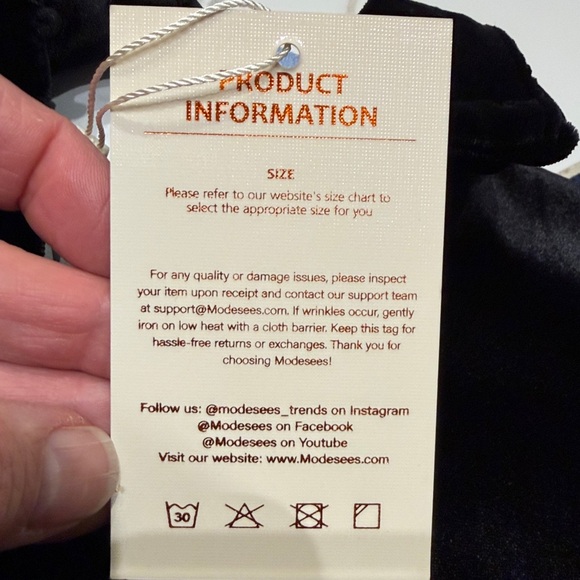 MODESEES velvet faux ostrich feather dress. - Picture 5 of 8